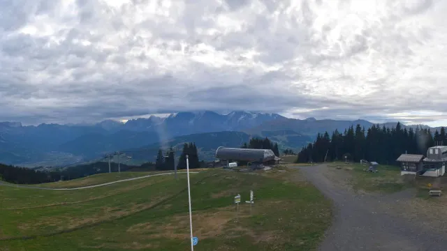 Image de la webcam Combloux - Pertuis : 1757M